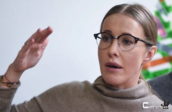 Собчак показала интимный ужин со Смоловым 