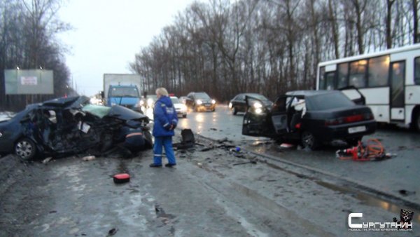 В автоаварии на трассе в Рязанской области погибли четыре человека