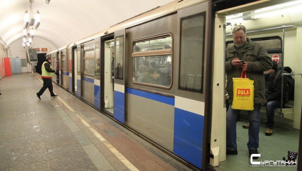 В Московском метрополитене произошла сразу два сбоя