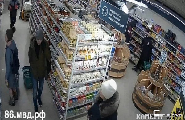 В Сургуте двое парней решили обогатиться за счет шоколадных конфет