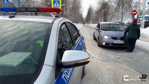 Сургутская автоледи сбила ребенка на пешеходном переходе