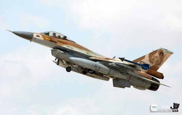 Авиация Израиля нанесла удар по базе ХАМАС