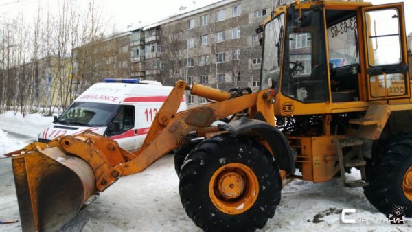 В Сургуте трактор задавал пенсионерку