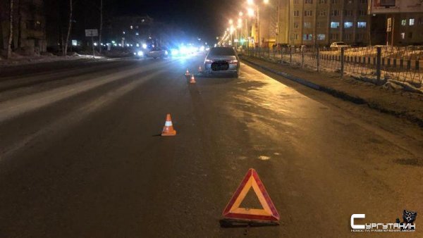 В Югре на пешеходном переходе сбили девочку-подростка