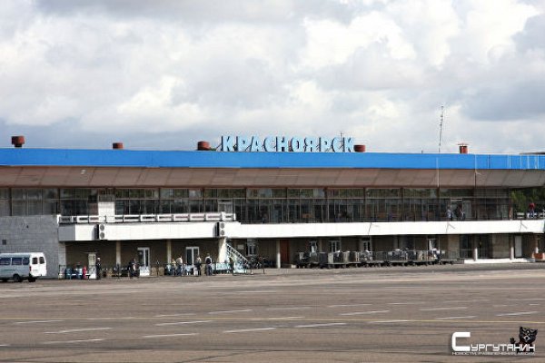 Вылетевший из Красноярска в Таиланд самолет вынужденно вернулся в аэропорт