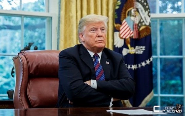 Импичмент Трампу поддерживает почти половина американцев