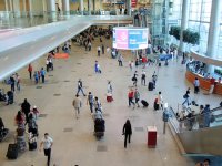 Возвращаемые в российские аэропорты курилки сделают платными