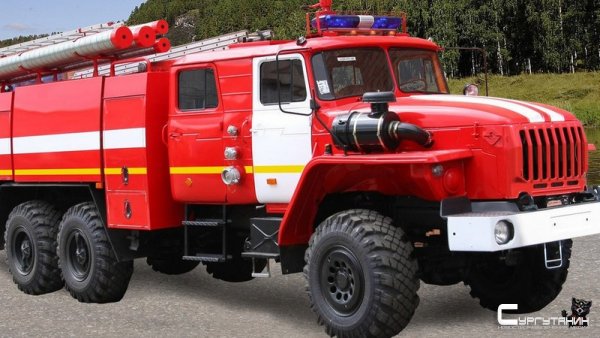 Накануне из учебных заведений в Югре было эвакуировано около тысячи человек