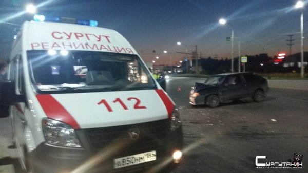 За попытку проехать на красный свет сургутянка едва не попрощалась с жизнью