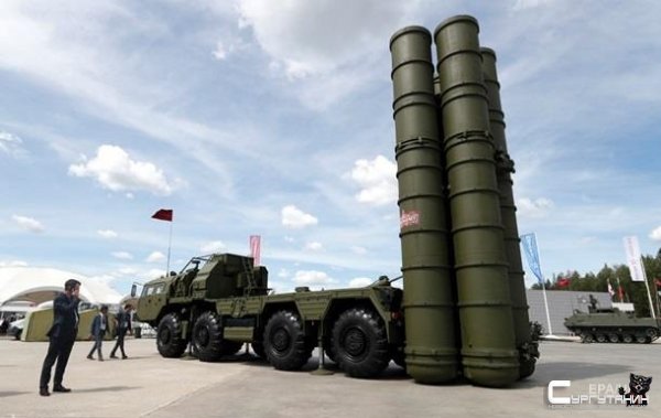 Президент Турции назвал дату завершения поставок С-400