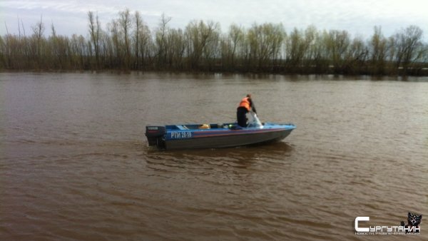 Поиски пропавшего рыбака в Югре: очевидцы обнаружили лодку