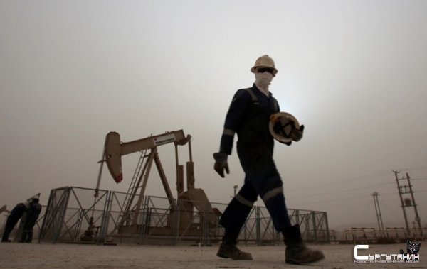 В Египте шесть человек погибли при пожаре из-за утечки нефти