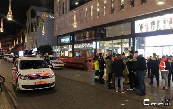 Напавший с ножом на подростков в Гааге задержан - СМИ