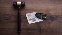 Сургутянин получил на себя уголовное дело за использование поддельных водительских прав