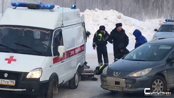 В Югре КамАЗ наехал на сотрудника ДПС, ищут очевидцев