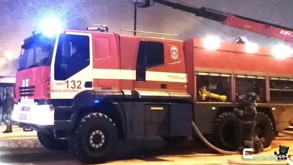13 машин и 2 десятка строений уничтожены огнем в Югре за неделю