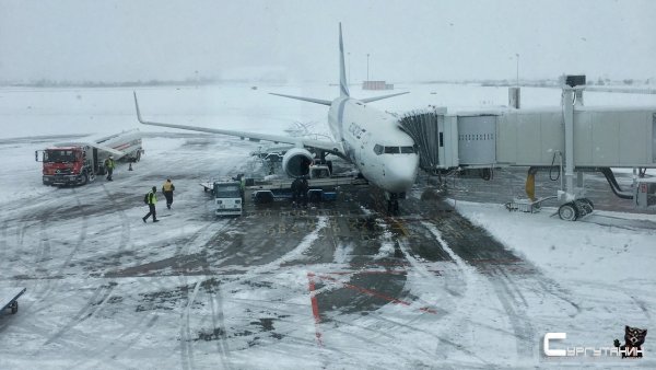 В аэропорт Норильска не вылетело несколько рейсов из-за непогоды