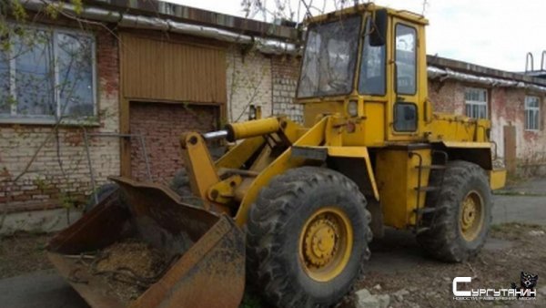 В Югре работник стройпредприятия погиб под ковшом погрузчика