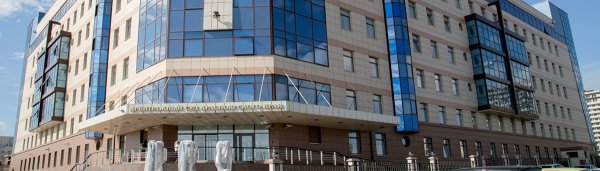 В Красноярске из суда эвакуировали сто человек из-за сообщения о минировании