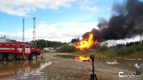 В Югре крупный разлив нефтепродуктов. Есть жертвы