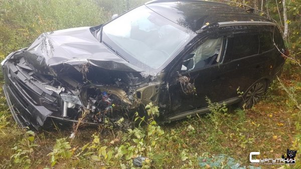 Трое человек пострадали в жестком ДТП на трассе Сургут-Нижневартовск