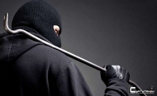 В Сургуте арестовали вора, а в качестве дополнения нашли у него еще и наркотики