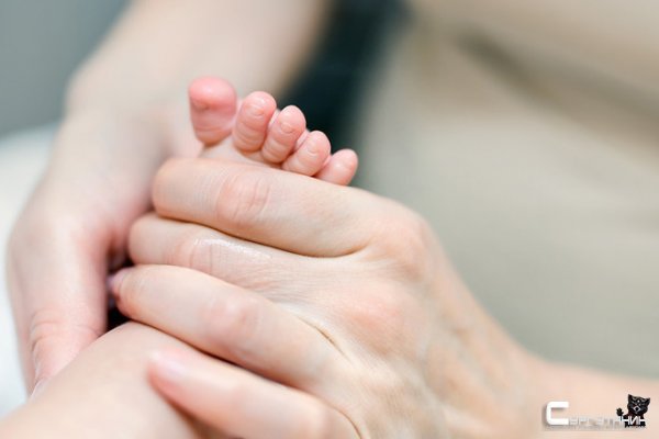 В Сургуте из-за невнимательности водителя и халатности родителей едва не погибла 2-летняя девочка