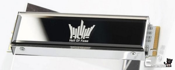Galax представила NVMe-накопители HOF Extreme со скоростью передачи данных до 7 Гбайт/с
