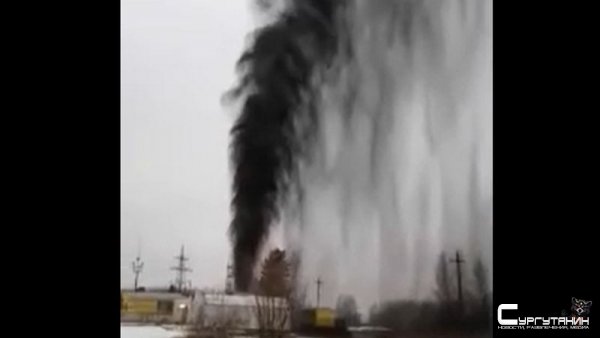 Черный фонтан забил на месторождении «Роснефти» в Югре