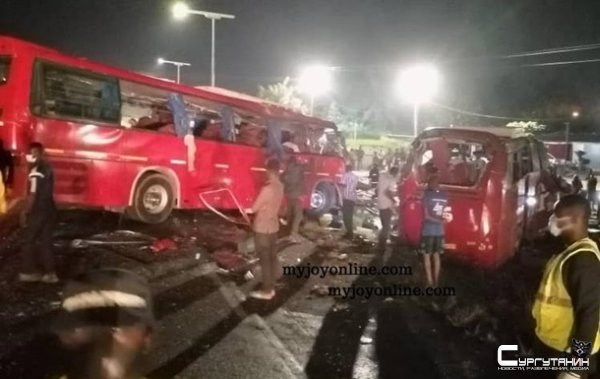 В Гане при лобовом столкновении автобусов погибли 16 человек