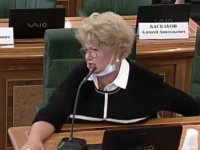 «Бомжового вида люди»: мать Собчак жестко высказалась об участниках протестов
