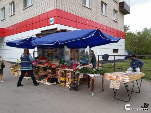 В Сургуте у незаконно торгующих на улице людей будут конфисковывать товар