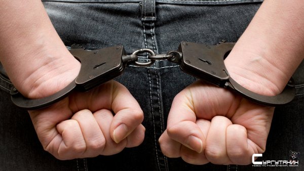 В Сургуте под суд отправила бывшего полицейского, который издевался над задержанными