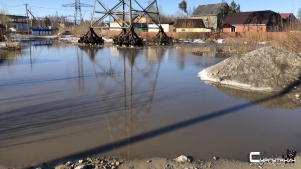 Не Сургут, но Венеция. В городе насчитали 52 зоны подтопления