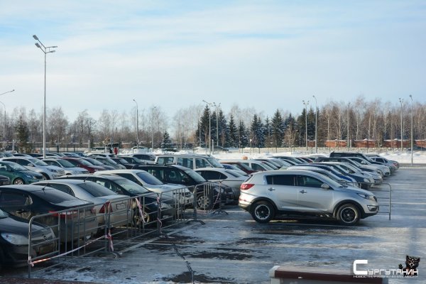 В Сургуте наконец-то появятся парковки у некоторых медучреждений