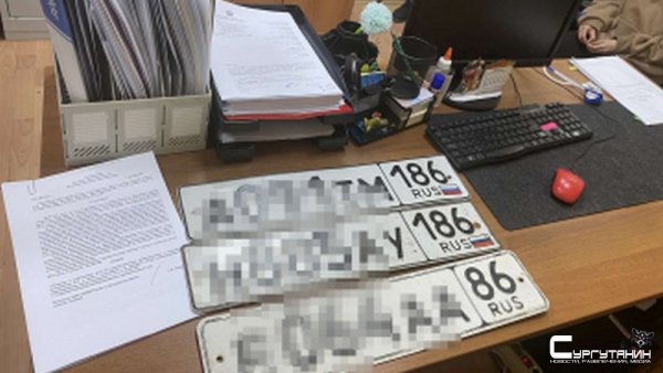 Всему виной соцсети. Югорские подростки оставили автомобили без номеров