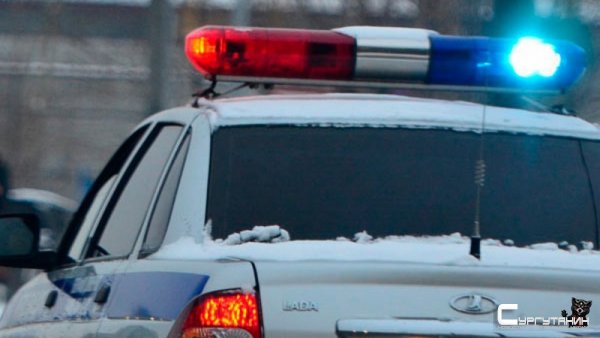 В ДТП при выезде на встречную полосу в Югре погибли два человека