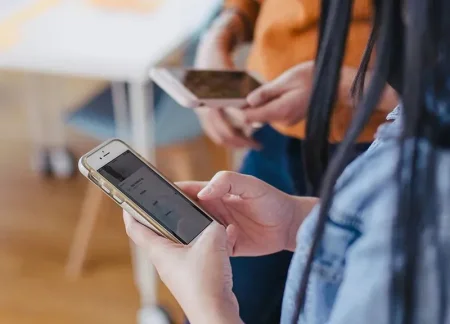 Мессенджер Max вышел в лидеры по скачиваниям в российском App Store