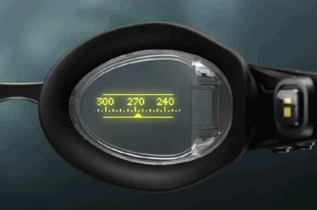 Умные очки для плавания Smart Swim 2 от Form получили датчик пульса и цифровой компас