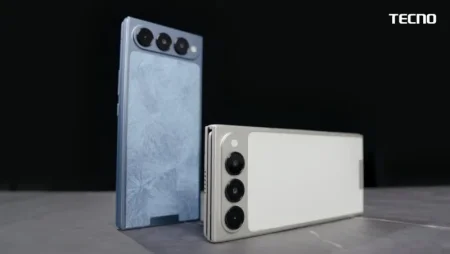 Tecno анонсировала Phantom Ultimate G Fold — концепт трёхстворчатого складного смартфона