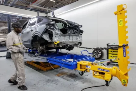 Раскол в захваченной Nexperia: штаб-квартира отговаривает клиентов от покупки чипов китайского производства