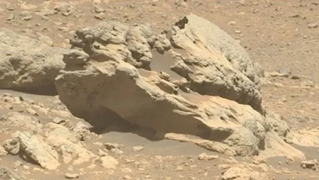 Ровер Perseverance обнаружил на Марсе камень, происхождение которого ставит учёных в тупик